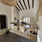 Casa By Theka Services Villa